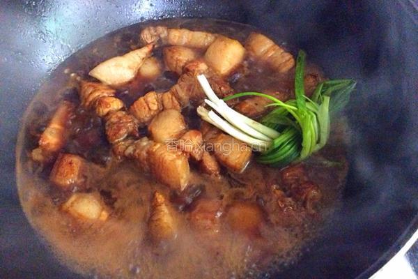 土豆红烧肉的做法图解8