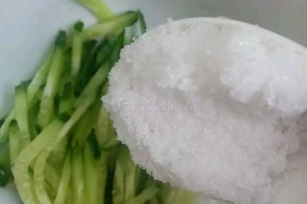 果蔬泡菜凉面的做法图解12