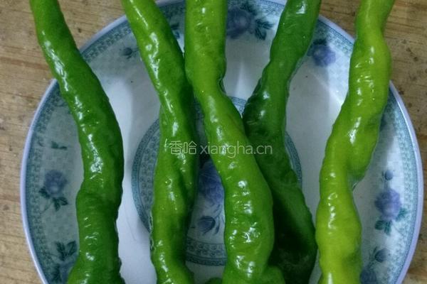 青椒炒大肠的做法图解3