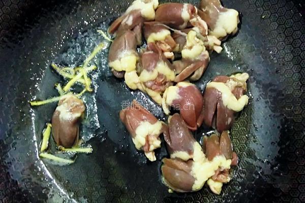 爆炒心花的做法图解7