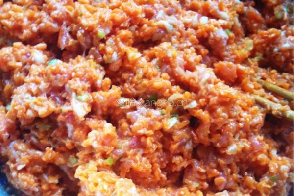 胡萝卜肉水饺的做法图解5