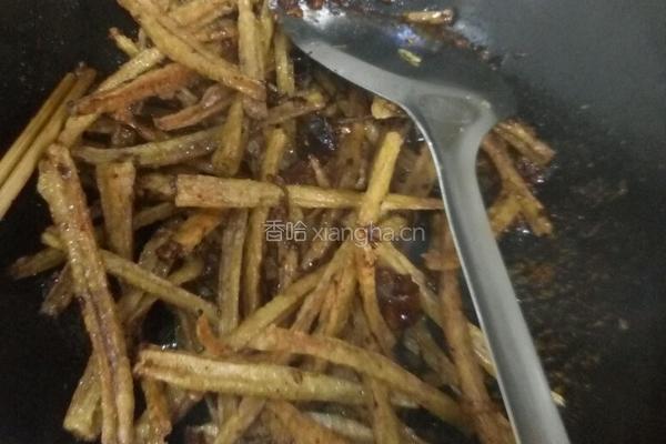 干煸藕丝的做法图解8