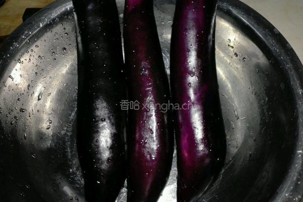 红烧茄子的做法图解1