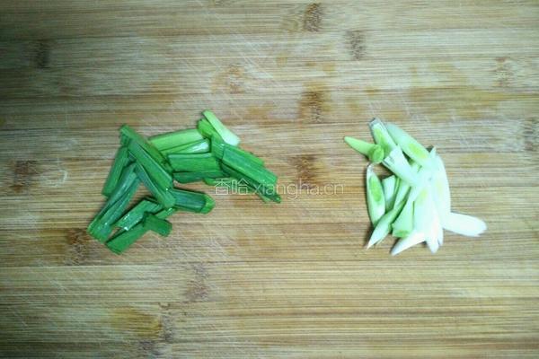 木耳烧豆腐的做法图解3