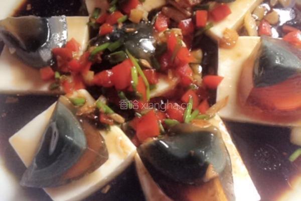 皮蛋拌豆腐