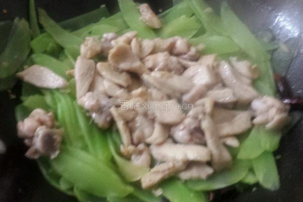 莴笋炒肉的做法图解7