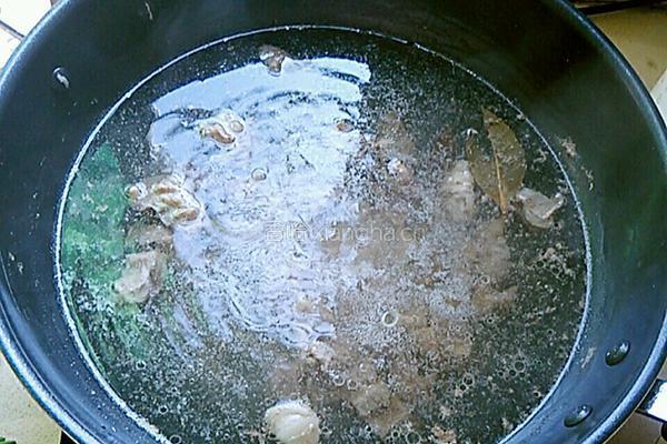 萝卜炖牛腩的做法图解5