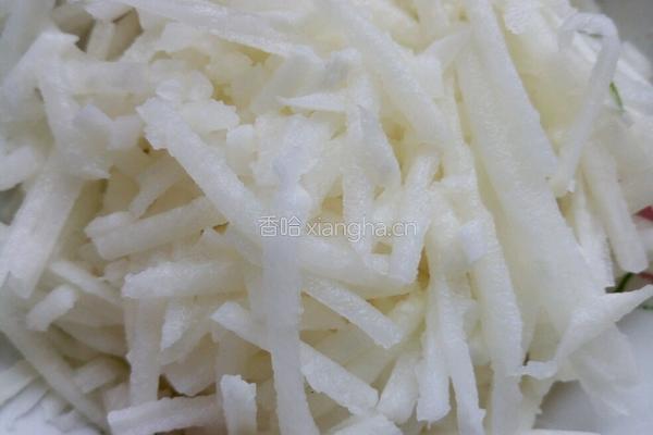 凉薯炒外婆菜的做法图解1