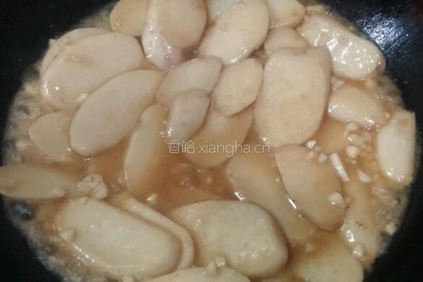 蒜蓉炒芋头的做法图解5