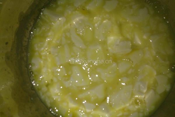 香蕉豆腐米蛋糕（冰淇淋奶黄）的做法图解1