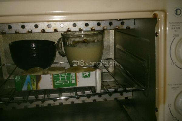 香蕉豆腐米蛋糕（冰淇淋奶黄）的做法图解5