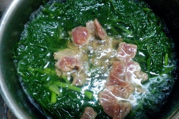 茴香瘦肉汤的做法图解5
