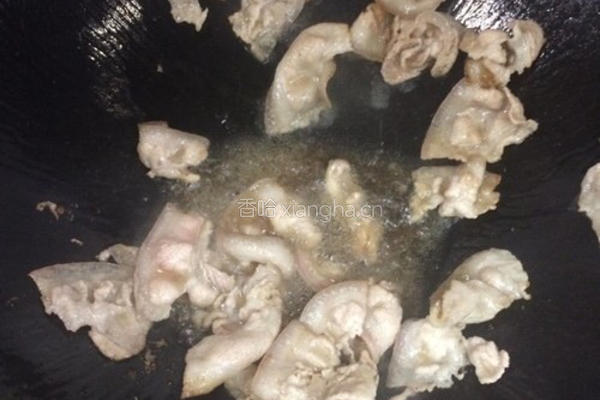 酸菜炖鸭血的做法图解5