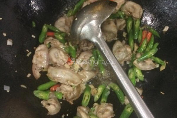 酸菜炖鸭血的做法图解6