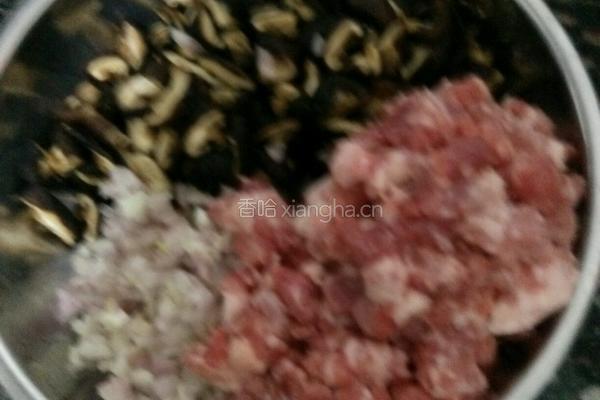 香菇肉酱的做法图解2