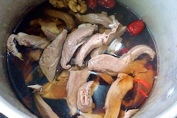 酒炖猪心的做法图解7