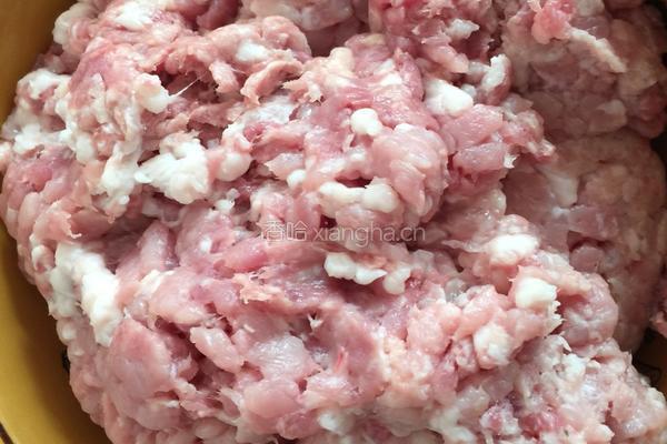 菜肉大馄饨的做法图解2