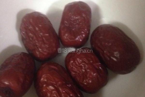鲜田七煲鸡汤的做法图解4