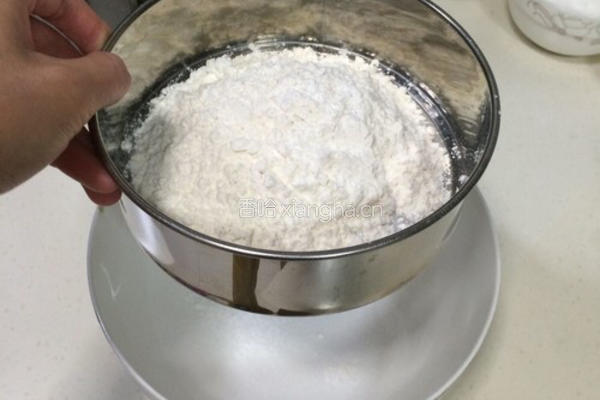 完美戚风蛋糕（6寸/8寸）的做法图解1