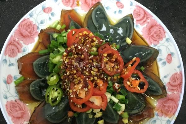 凉拌皮蛋的做法图解4