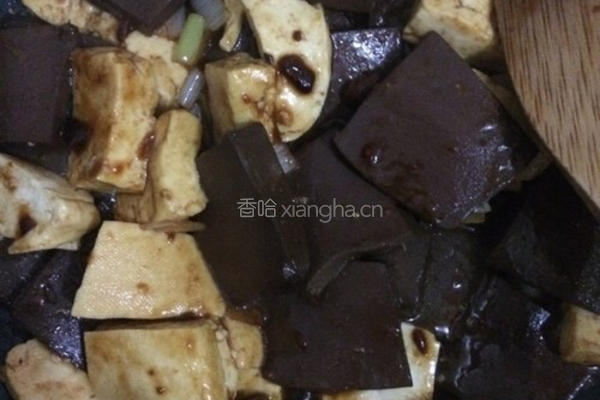鸭血烧豆腐的做法图解7