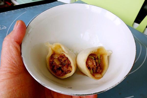 羊肉大葱饺子的做法图解7