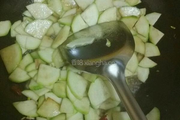 清炒西葫芦的做法图解3