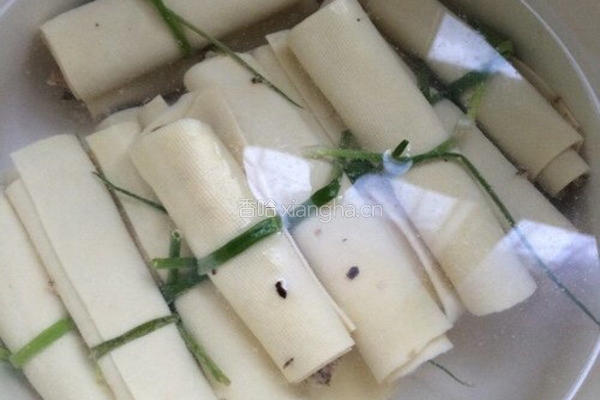 千张肉卷的做法图解7