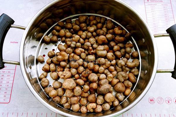 山药豆冰糖葫芦的做法图解3