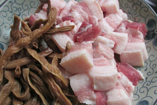 干豆角烧五花肉的做法图解2