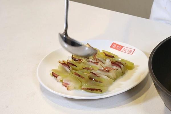 腊肉冬瓜夹的做法图解6