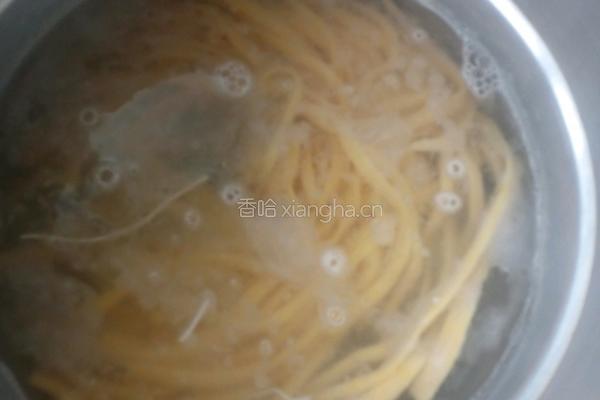 麻辣油泼南瓜面的做法图解20