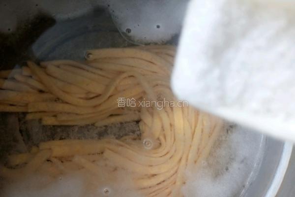 麻辣油泼南瓜面的做法图解21