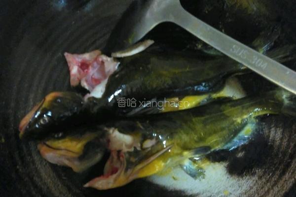 昂刺鱼烧猴头菇的做法图解2