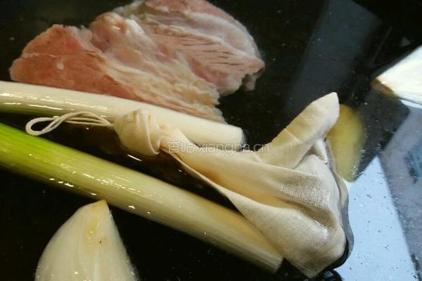 清汤牛肉的做法图解4