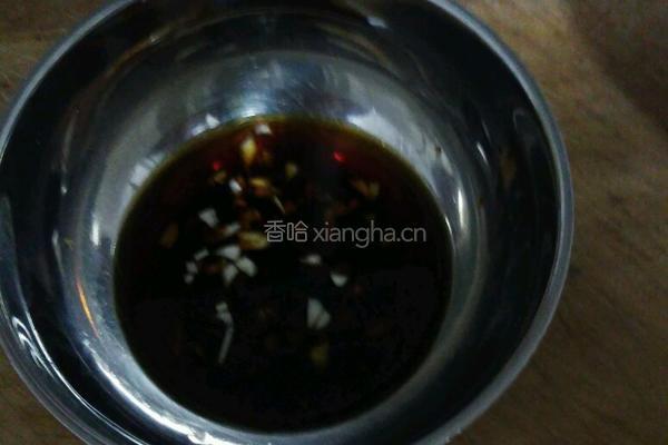 洋葱拌木耳的做法图解6