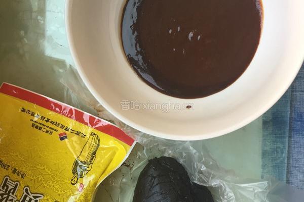 秘制炸酱面的做法图解1