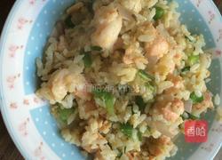 三文鱼青椒洋葱炒饭的做法图解8