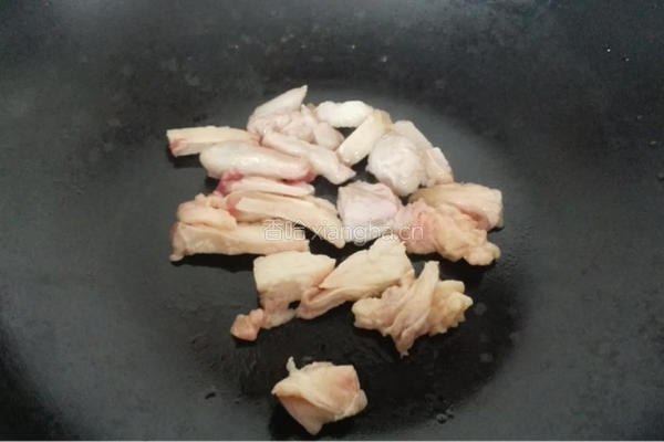 牛肉炖萝卜的做法图解2