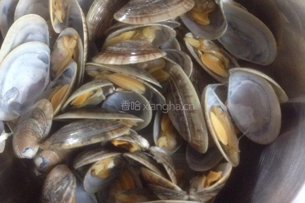 花甲排骨粥的做法图解1
