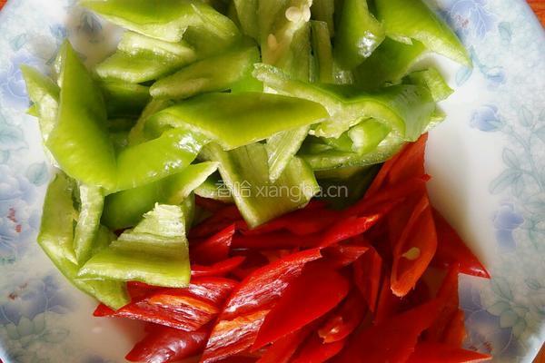 农家小炒肉的做法图解3