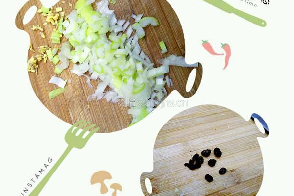 香芹鸡腿肉饺子的做法图解4