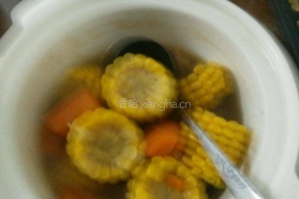 红罗卜苹果玉米汤的做法图解5