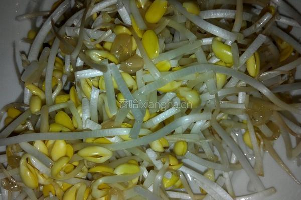 菠菜豆芽炒鸡蛋的做法图解2