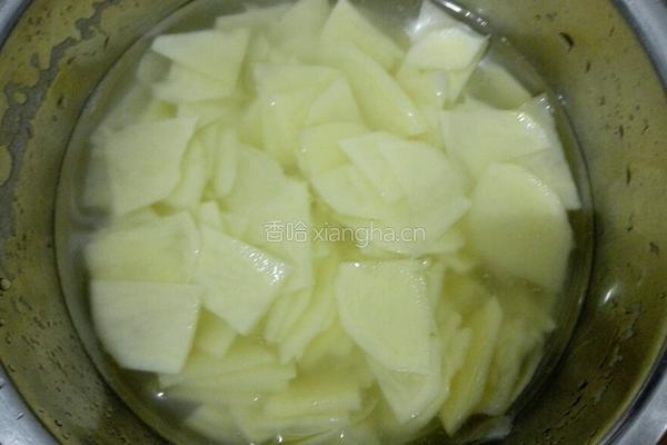 孜然土豆片的做法图解1