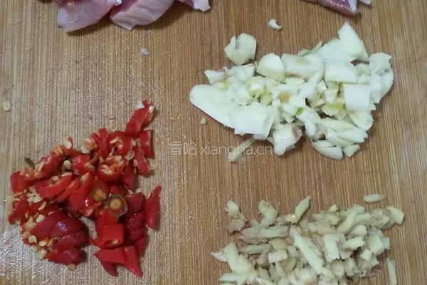 豆角炒鸡胗的做法图解3