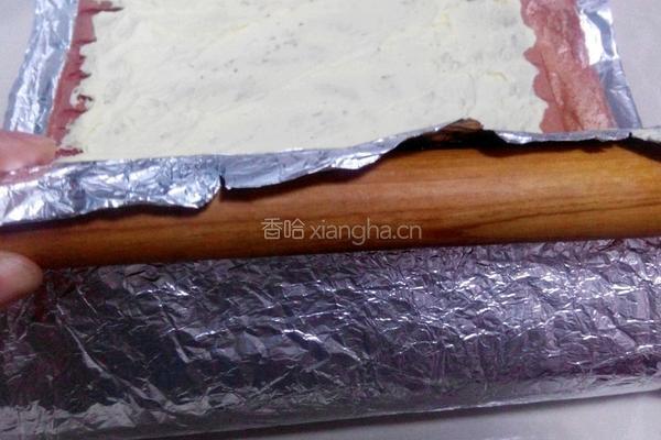 红曲粉奶油蛋糕卷的做法图解16