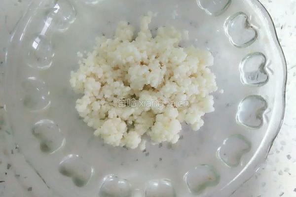 雪莲菌酸奶的做法图解1