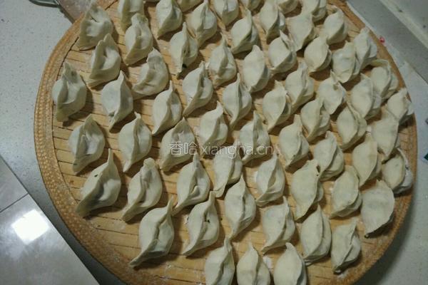荠菜饺子的做法图解7
