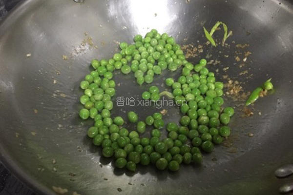 肉末炒豌豆的做法图解6